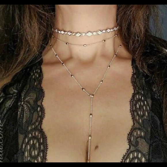 🌟Silver Chrystal Choker Necklace🌟 - Picture 3 of 5